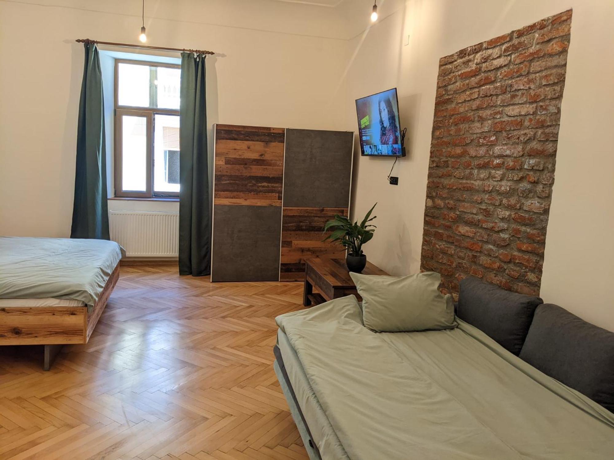 The Industrique Home - 3 Bedroom Apartment Temesvár Kültér fotó